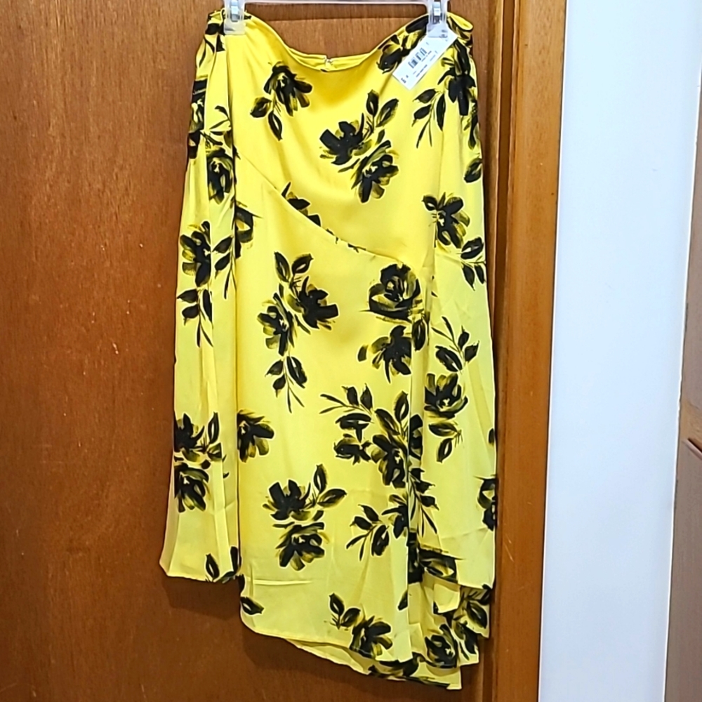 Worthington Yellow Floral Skirt Size 16